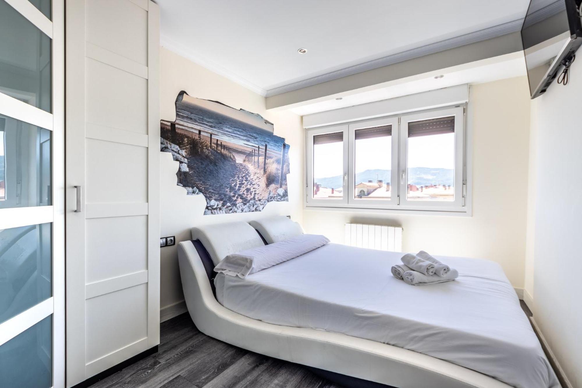Bilbao Airport By Aston Rentals Derio Ngoại thất bức ảnh